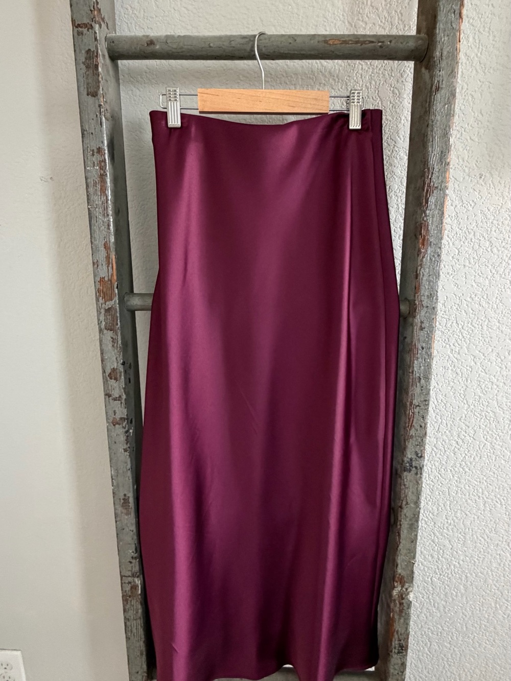 Abercrombie & Fitch Satin Midi Skirt in Plum